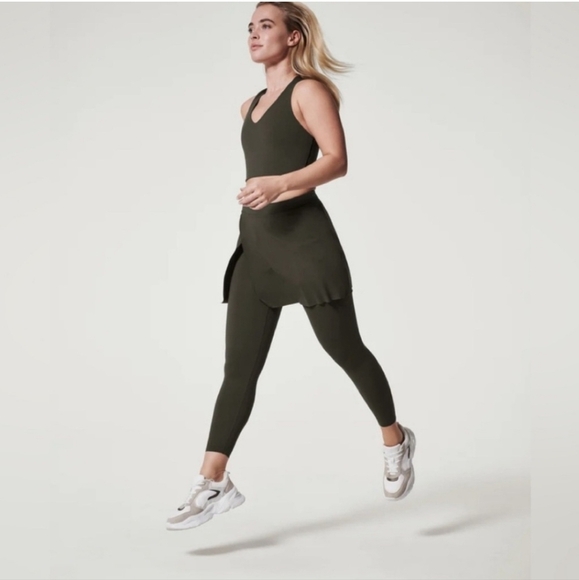 Spanx Booty Boost Skirt Leggings Olive Green Sz XS - Picture 1 of 7